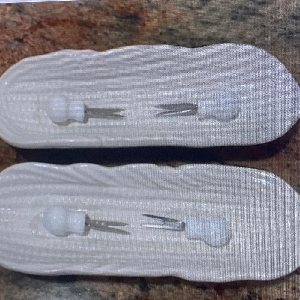 Corn plates with holders
